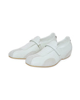 230