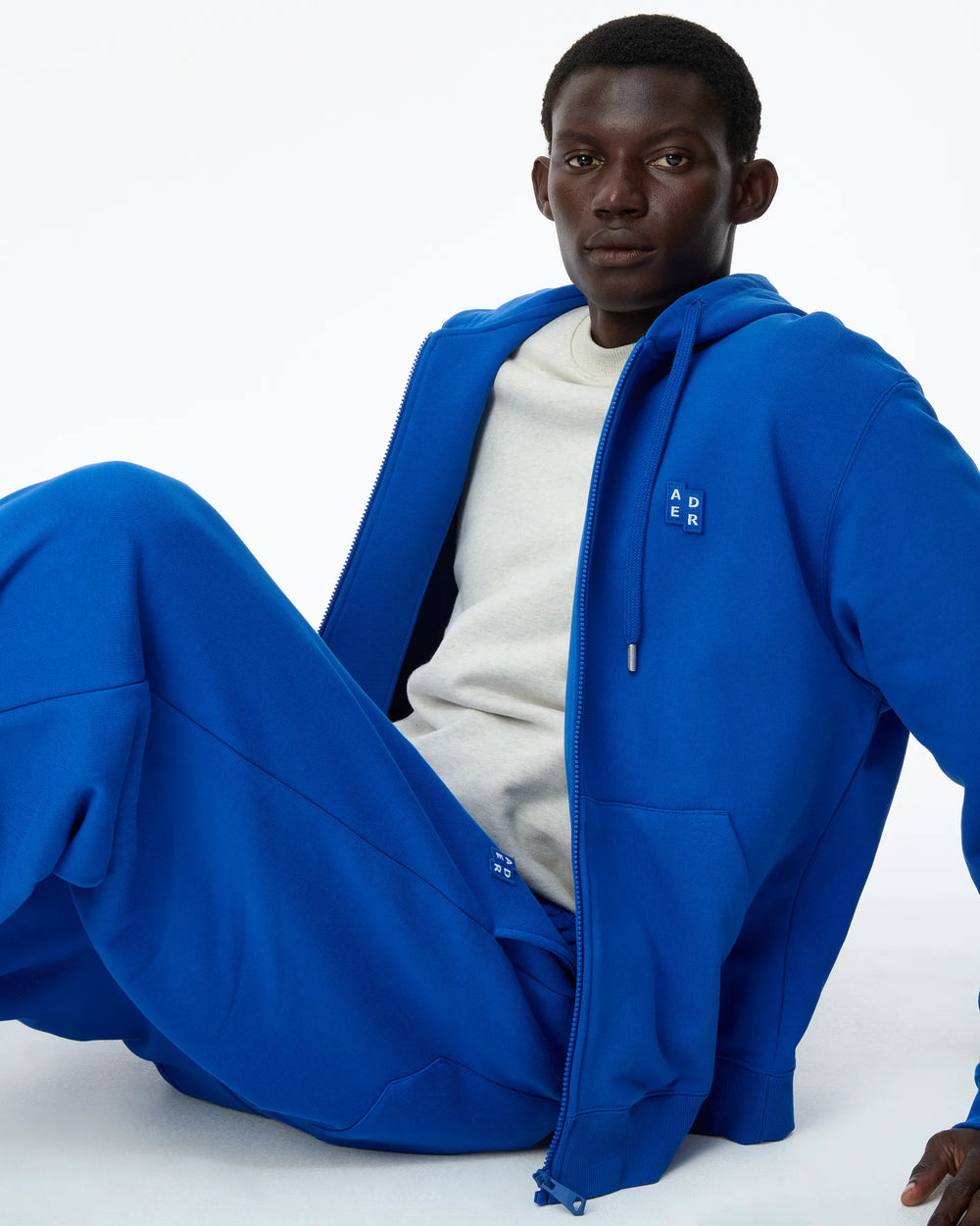 XS