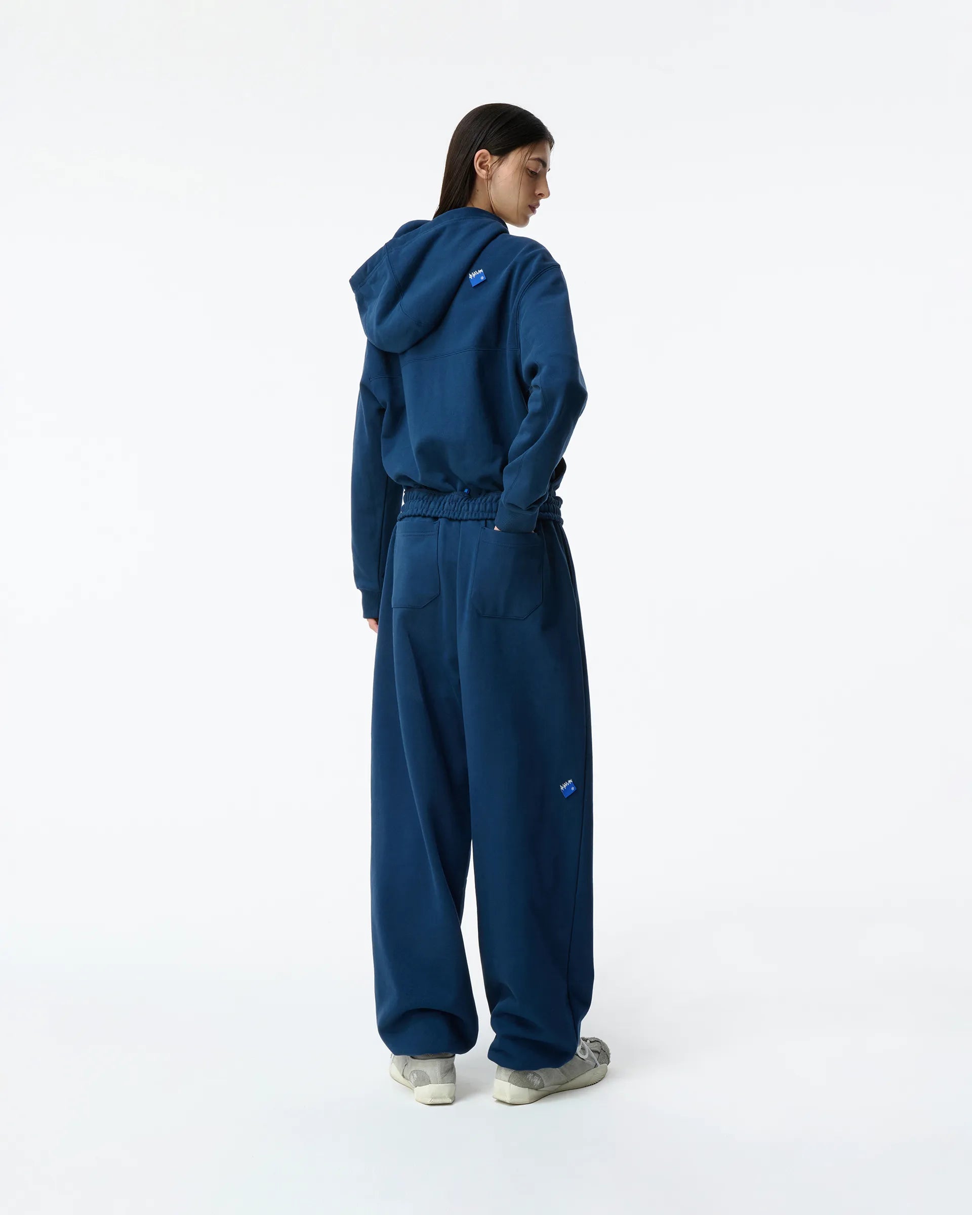 XS