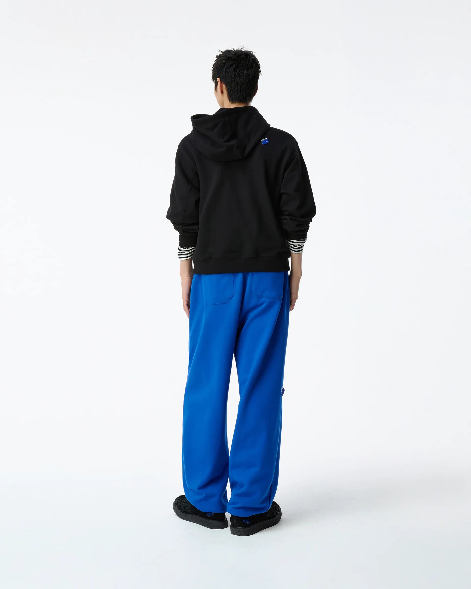 XS