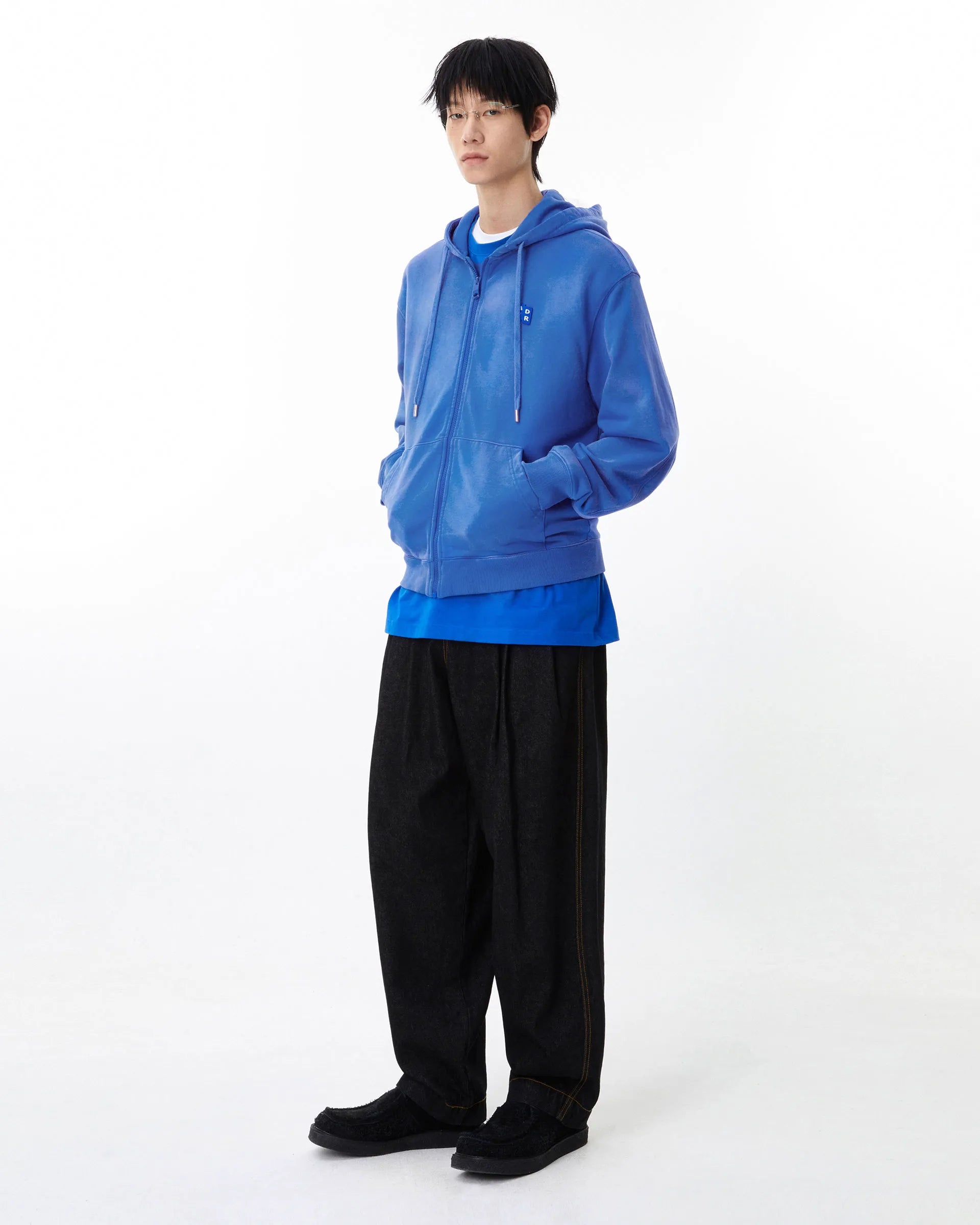 XS