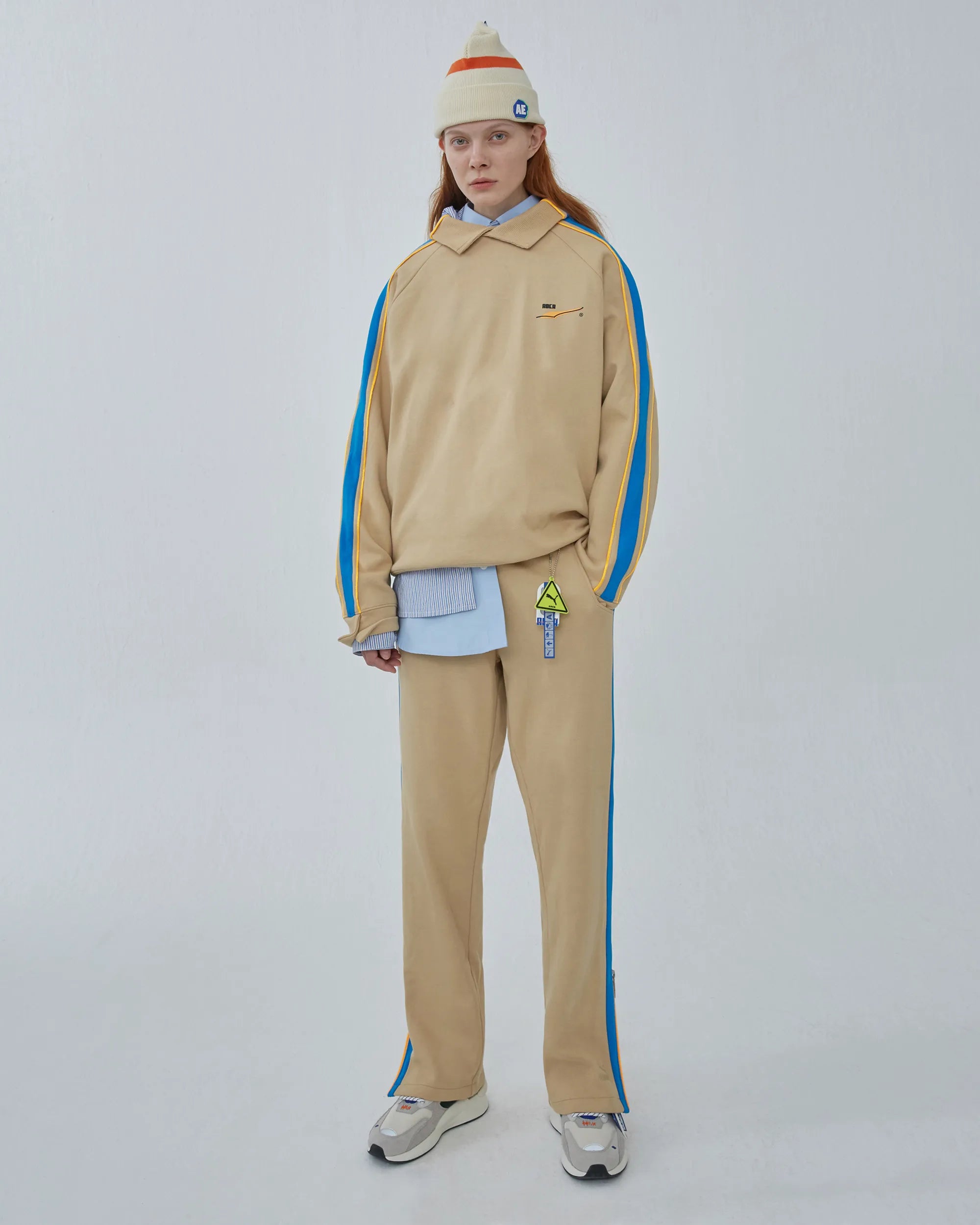 XS