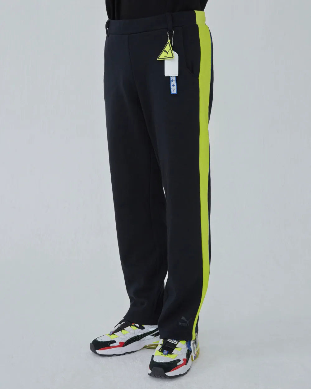XS