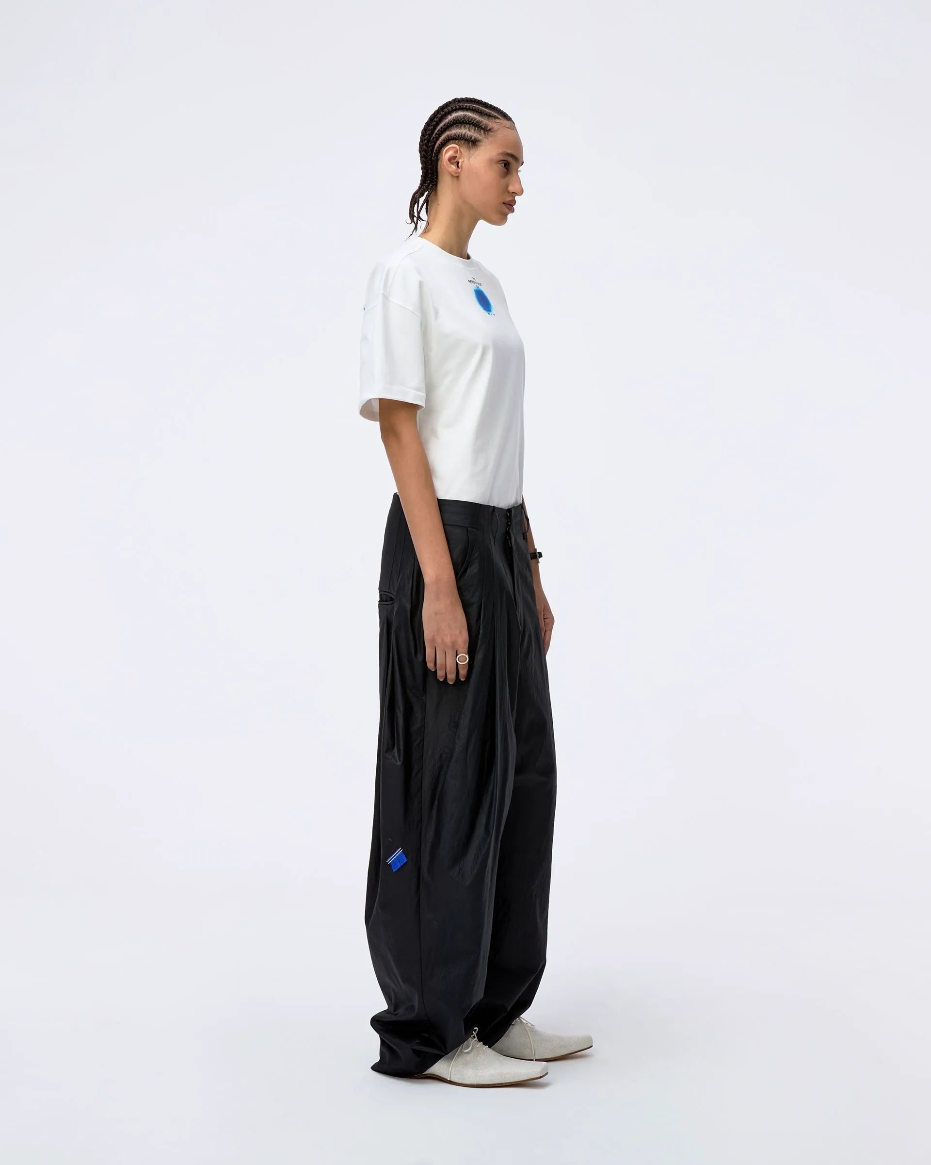 XS