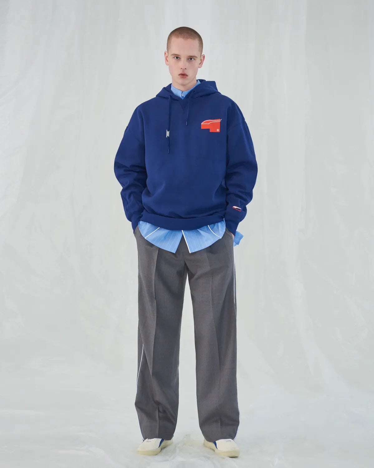 XS