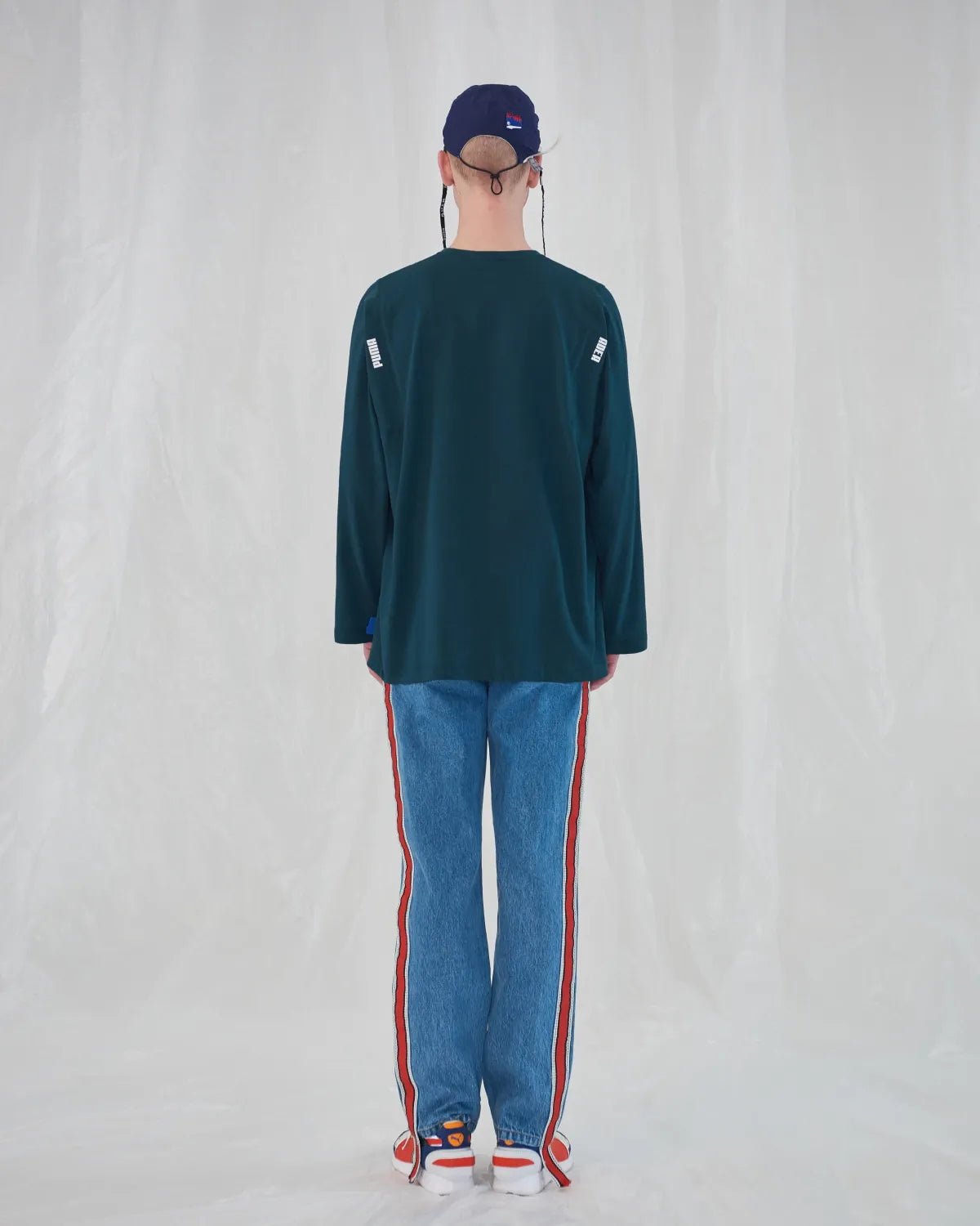 XS