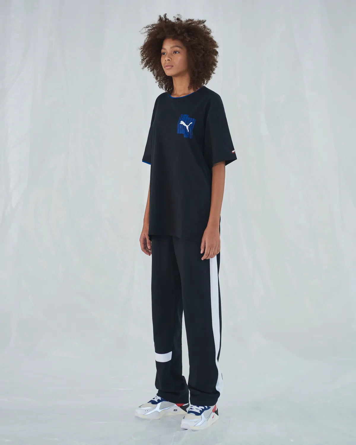 XS