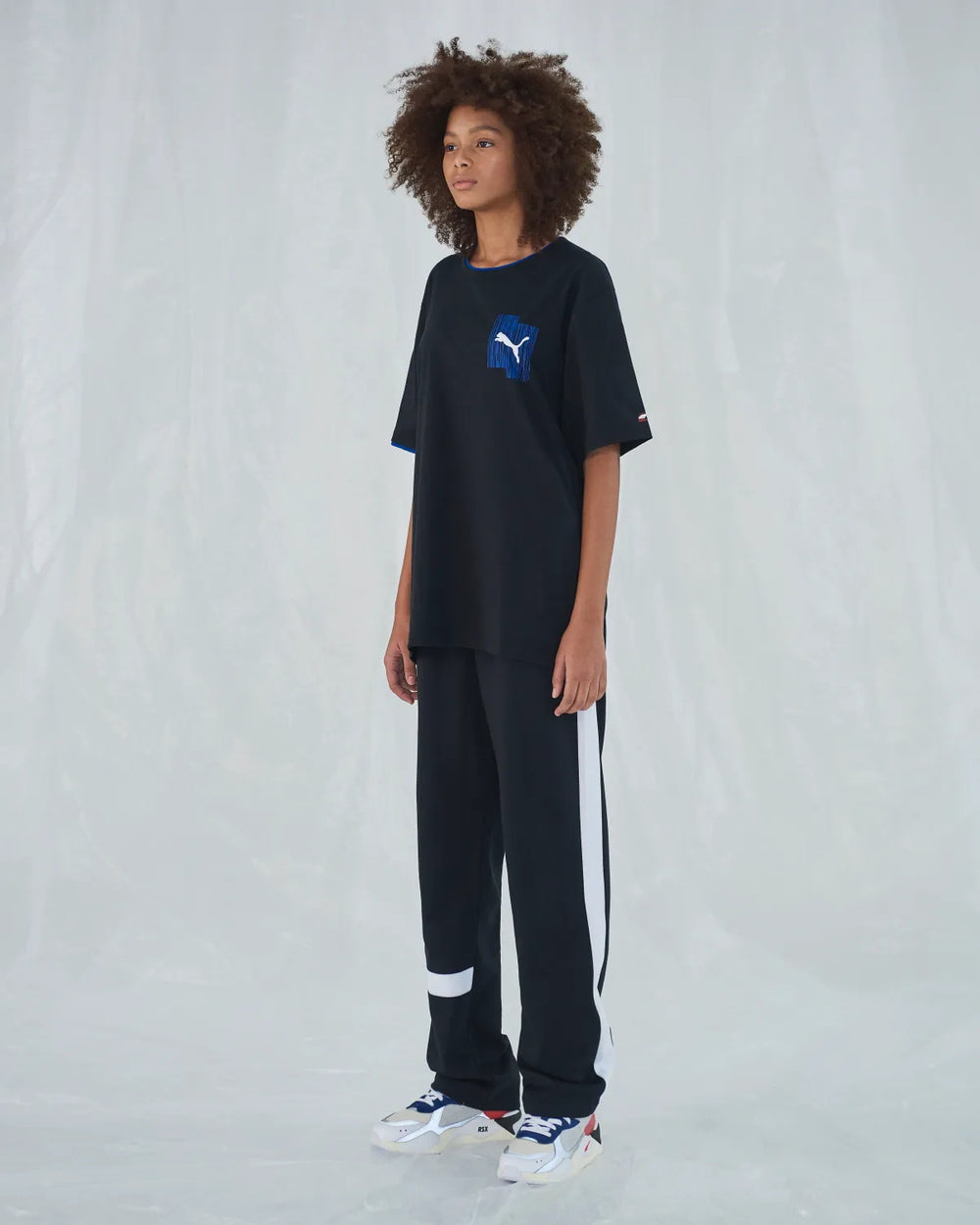 XS