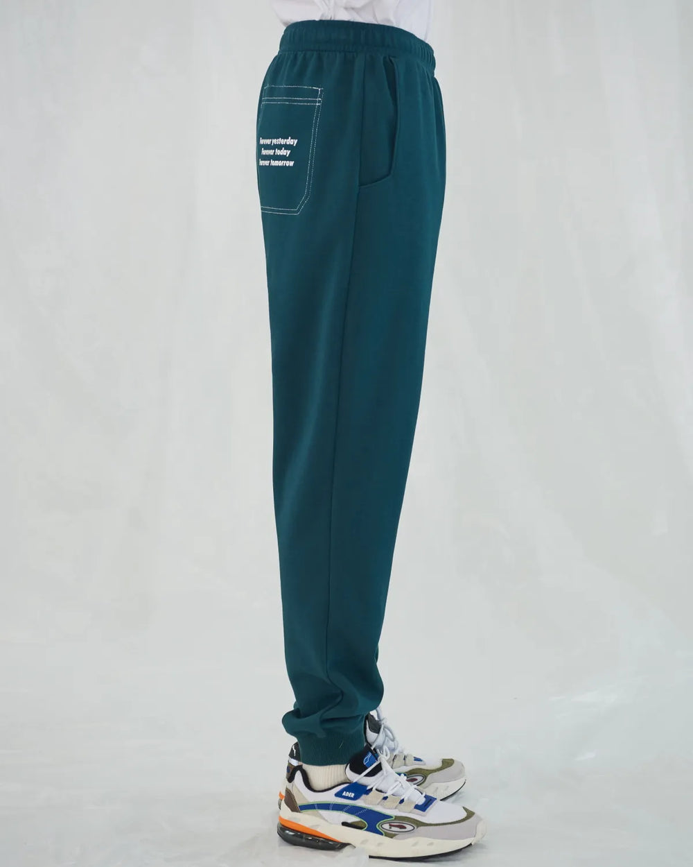 XS