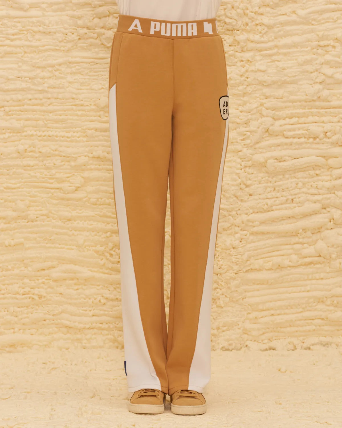 XS