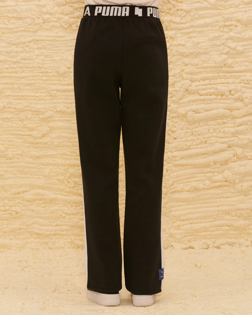 XS