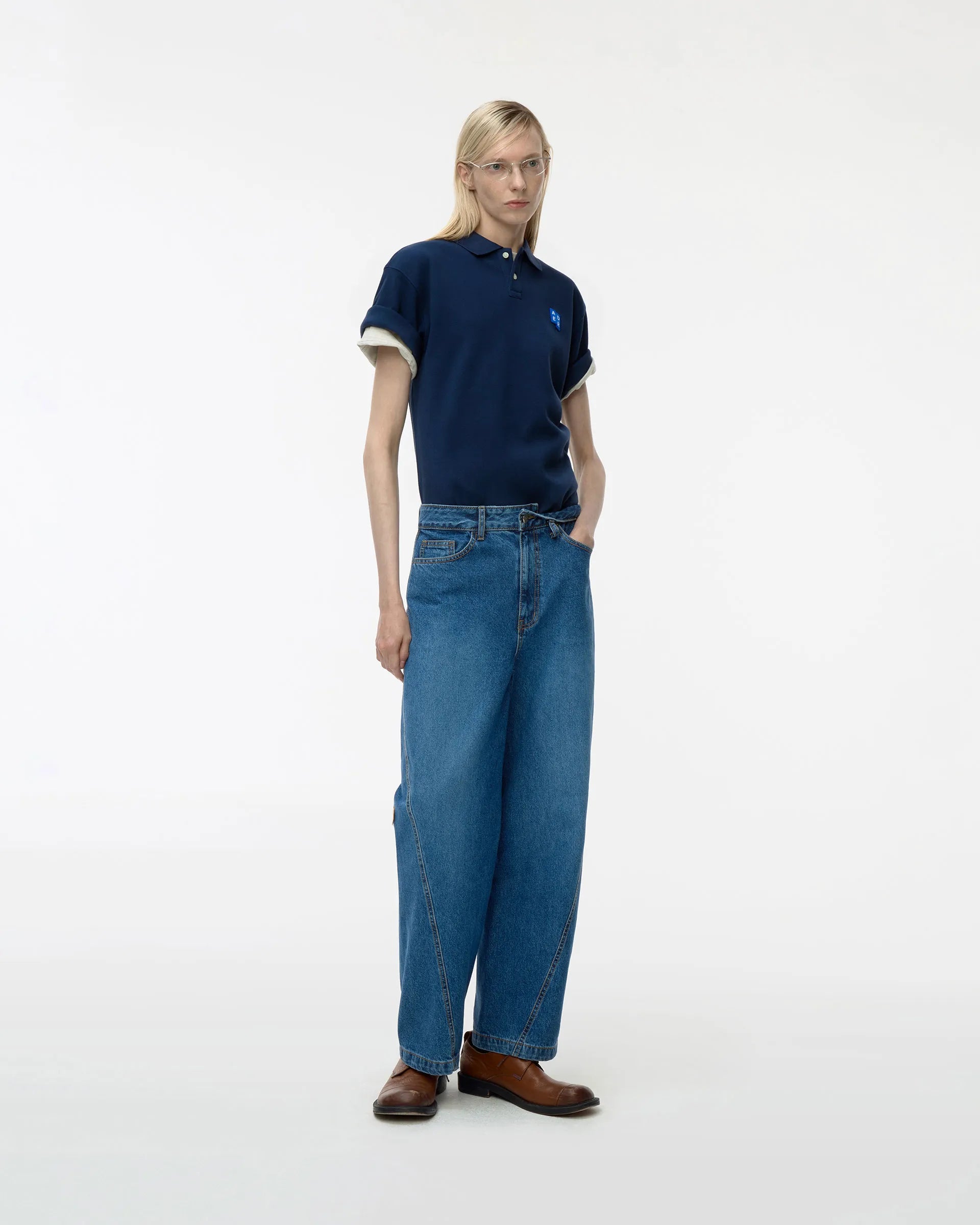 XS