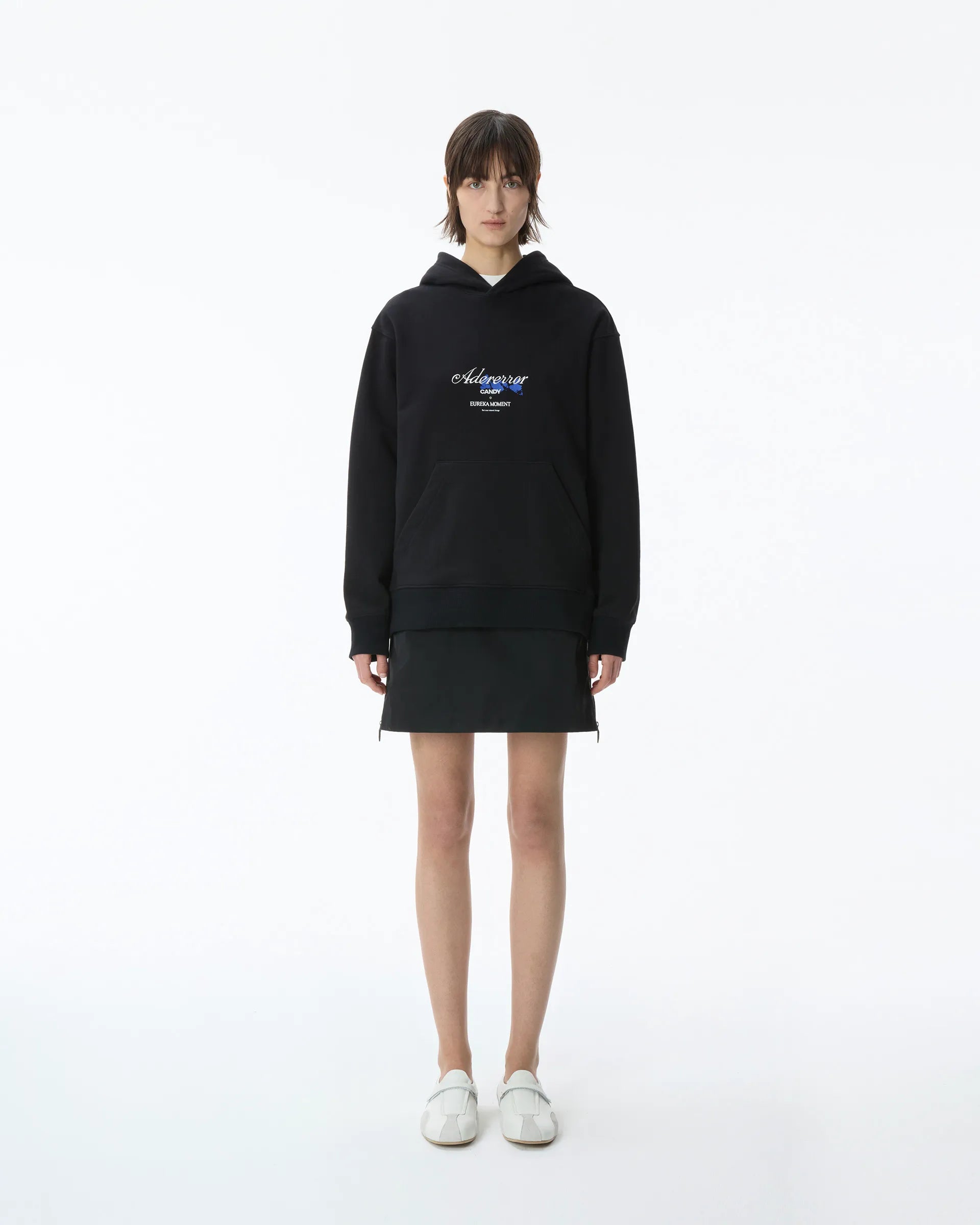 XS